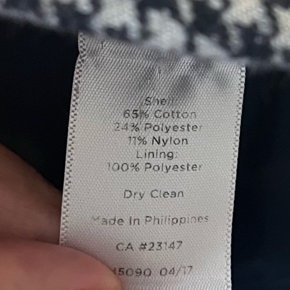 Talbots Aberdeen Blazer Houndstooth Pattern Navy Blue White Button Up - Picture 4 of 8